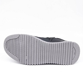 CROSBY, дутики зимние